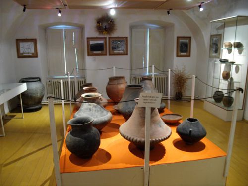 Múzeum Molpír Smolenice, Smolenice